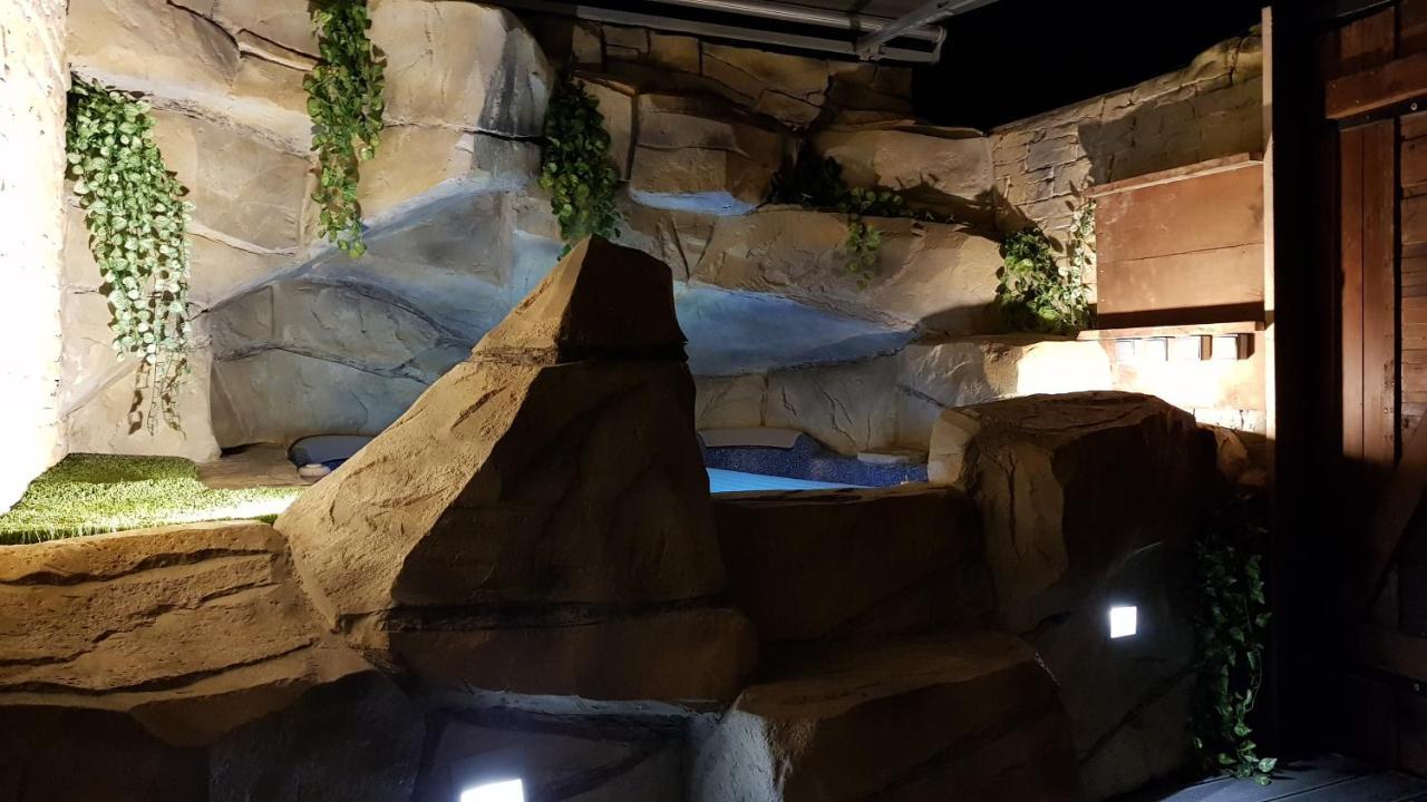 Le Lodge Origin Sainte-Suzanne المظهر الخارجي الصورة